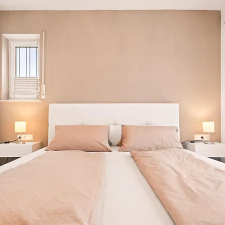 Prestige 2 Deluxe Mit Terrasse Appartamento *