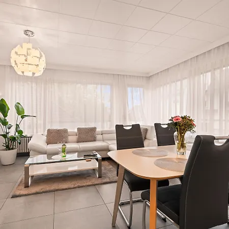 Deluxe Mit Terrasse Prestige 2 * Friedrichshafen