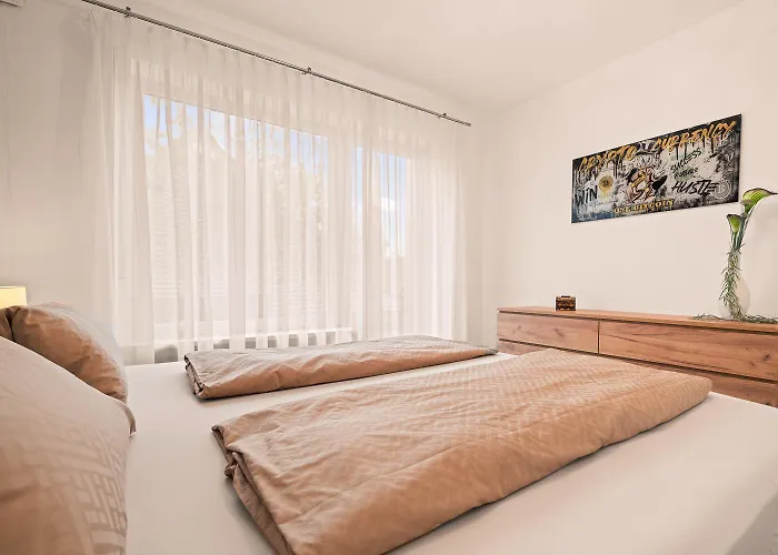 Prestige 2 Deluxe Mit Terrasse * Friedrichshafen